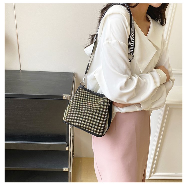 Mezon wholesale handbags cheap